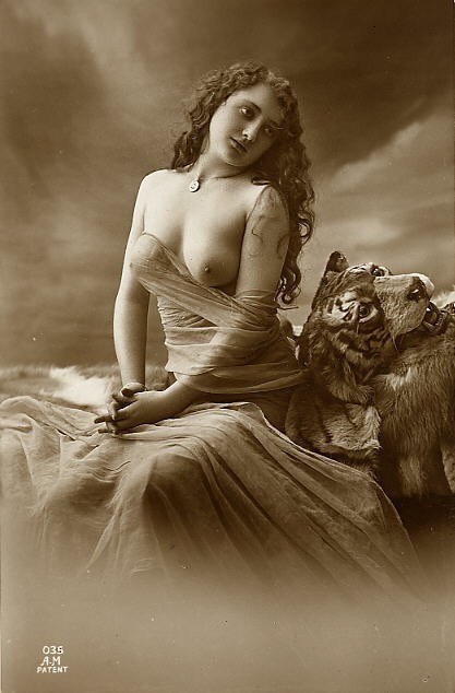 grandma-did:  Louis-Amadee Mante 035(For you collectors, the small H at the lower