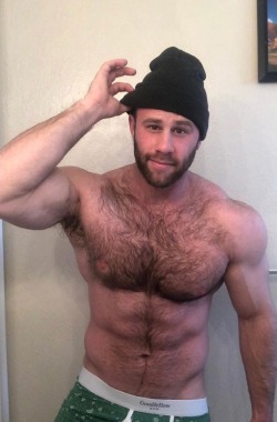 thick.muscular.sexy.guys