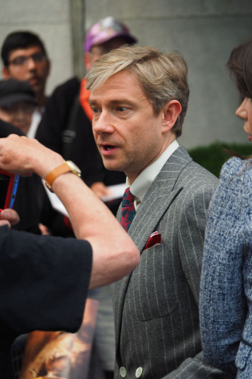 geek-royalty:More of Martin Freeman at the South Bank Sky Arts Awards [HQ] (source)