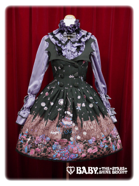 lolitahime:  Guilty Meltin’ Sweets Town JSK II in Black x BlackAlso available in