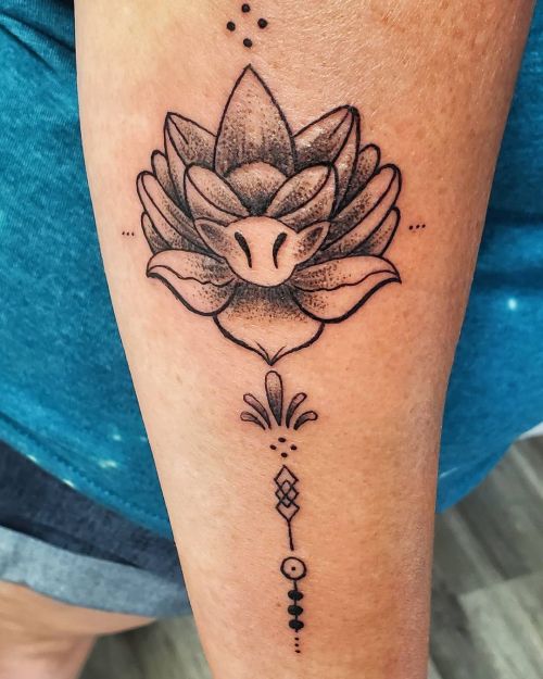 <p>Small lotus design from a few days ago.   Thanks for coming in! <br/>
.<br/>
#ladytattooer #thephoenix #copperphoenix #shelbyvilleindiana #indianapolistattoo #indylocal #do317 #indytattoo #circlecity #waverlycolorco #industryinks #yournewfavoriteink #eztattooing #wearesorrymom #stigmarotary #lotustattoo #lotus #lotusflower  (at Shelbyville, Indiana)<br/>
<a href="https://www.instagram.com/p/COOJrDJL4FO/?igshid=5bbhubocskqf">https://www.instagram.com/p/COOJrDJL4FO/?igshid=5bbhubocskqf</a></p>
