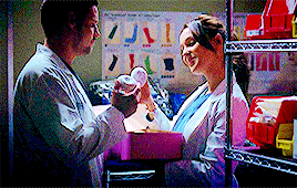 mrandmrskarev:❥Endless list of Jolex’s best episodes → 9x14 “The face of change”:“Hey.So I know you 