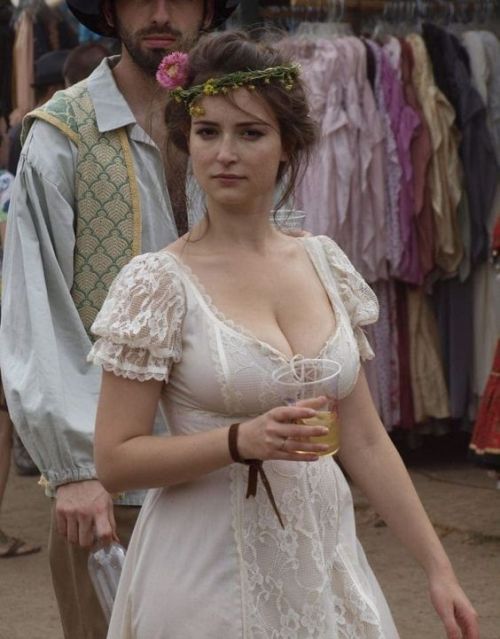 captain-kampari:  Milana Vayntrub porn pictures