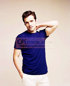 fitzandmontgomery:  Ian Harding Photo Shoot Outtakes [x] 