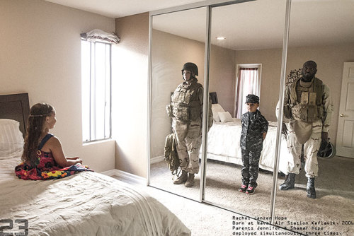 provocatoria:yungkawaiiinigga:cubebreaker:Photographer Devin Mitchell’s Veteran Art Project aims to show us the real men and women behind the uniforms of the military, who are oftentimes fighting for freedoms which they are not fully granted themselves.Yo