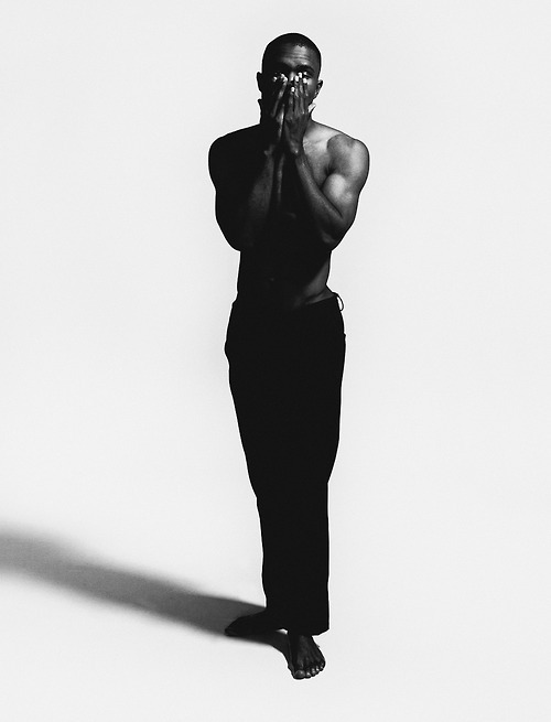 khadds:mangoestho:coconutoil-stan:minhafitacassete:Frank Ocean clicado para a Oyster magazinemangoes