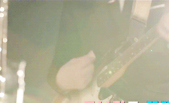 ebjkk:  jonghyun :) X