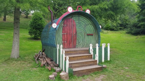 Hobbit hole for the outdoor participatory theatre piece, ‘The Hobbit’ by The Dukes at La
