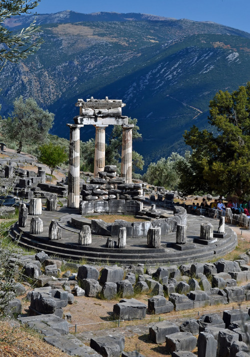 allthingseurope:The Tholos temple, Delphi, Greece (by Peony71)