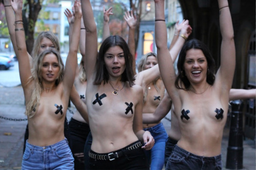 nippleequality: Last weekend, women from across the city met up at The Barbican to protest for Free 
