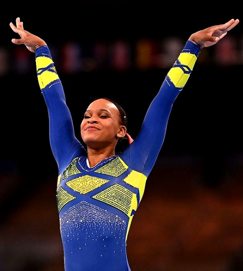 spdermen:Rebeca Andrade wins silver at the Women’s Gymnastics, the first brazilian Olympic Medal for