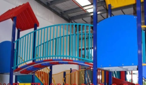 whenwewereyoung99:Bunnings Warehouse. Kids playgrounds and toy trolleys.