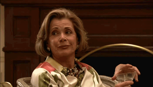 aeon-nine:  Lucille &amp; Byron “Buster” Bluth appreciation post. 