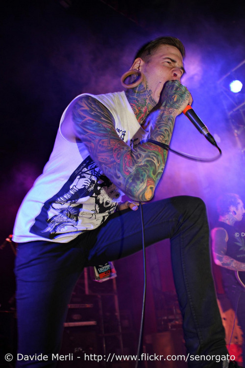 brutalgeneration:  Suffokate (by Rockon.it) 