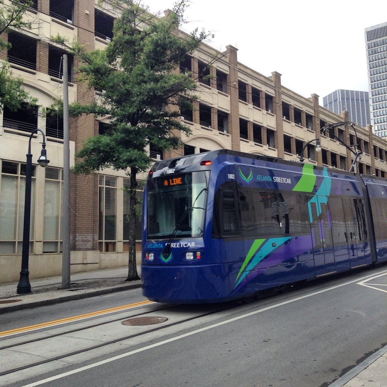 atlurbanist: Streetcar tour of bad land use in Atlanta  “If you look to the left,