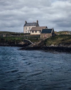pagewoman:   Bressay, Shetland Isles, Scotland