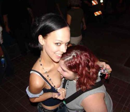 Downblouse Pics
