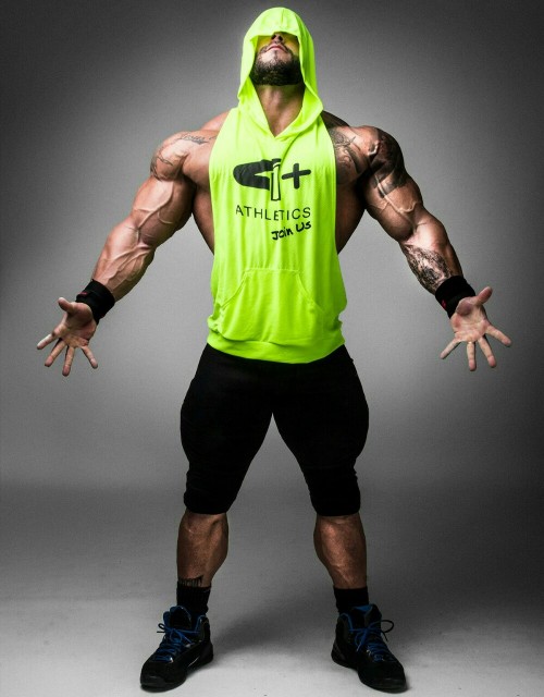 musclerod8888:  worldbodybuilders:  Bruno Moraes.   Attitude Plus!