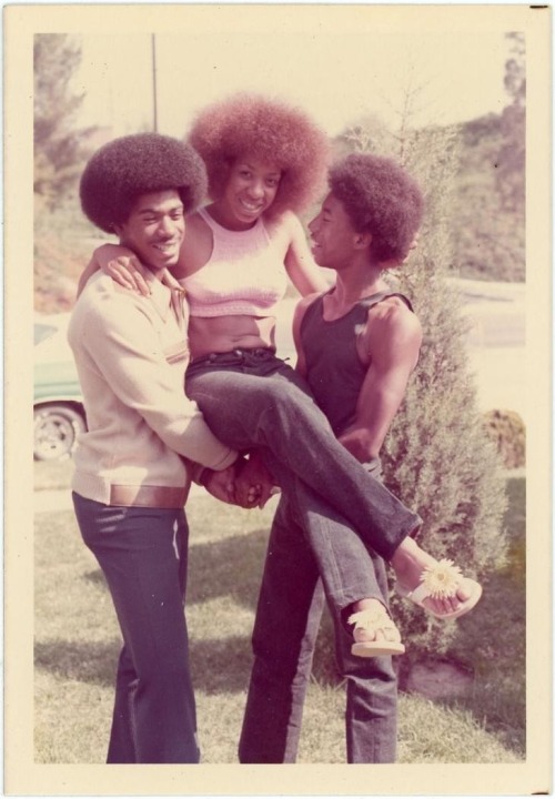 Cool afros - 1970s by DewbackDooDoo