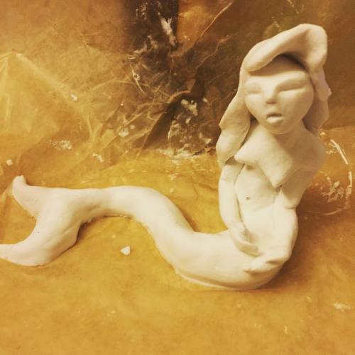 Base shape down. Refining to come. #fimo #fimoclay #mermaid #wip