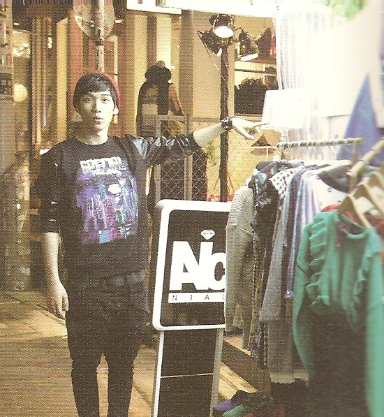 ottokavixx:  Han Sanghyuk and Jung Taekwoon in Tokyo → part 2 please credit if
