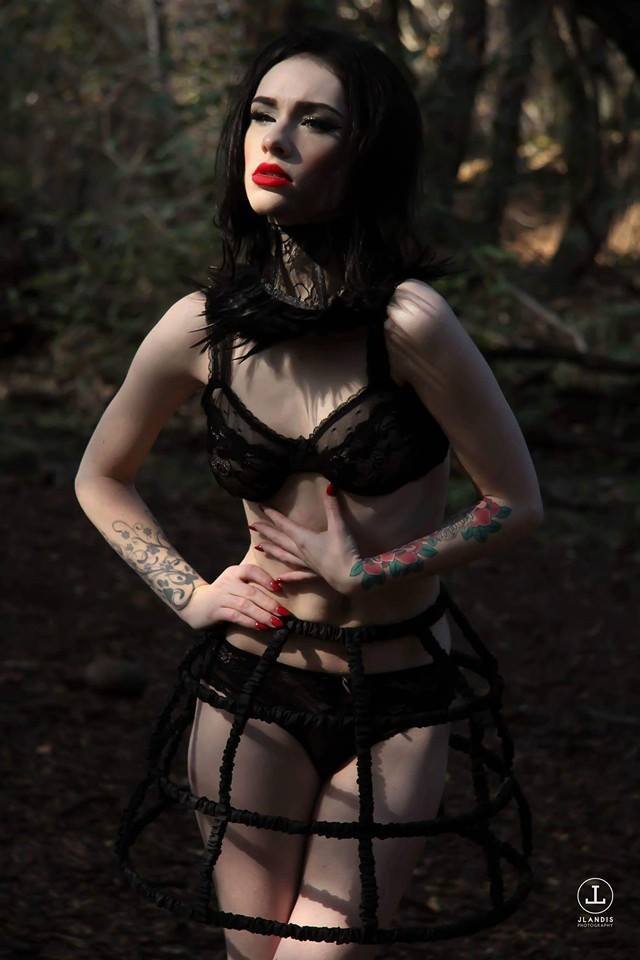 gothicandamazing:    Model: Lady MarlenePhoto: j.landis photographyNeck piece &amp;