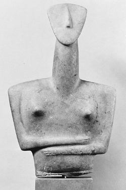 ancientpeoples:  Marble statuette of a woman  Cycladic, Early Cycladic II Period, 2300 - 2200 BC.  9 cm high (3 9 /16 inch.)  Source: Metropolitan Museum 