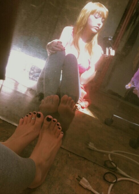 girlswithgorgeousfeet: Beautiful ❤️❤️❤️❤️❤️
