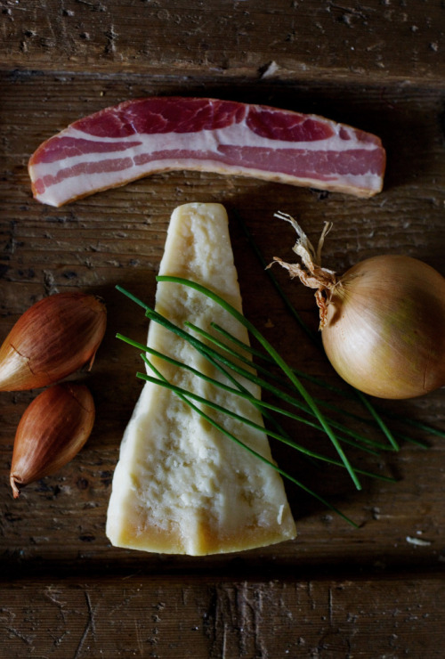 rusticmeetsvintage:  Manger: Parmesan soup from ‘I’ ami Jean’ 