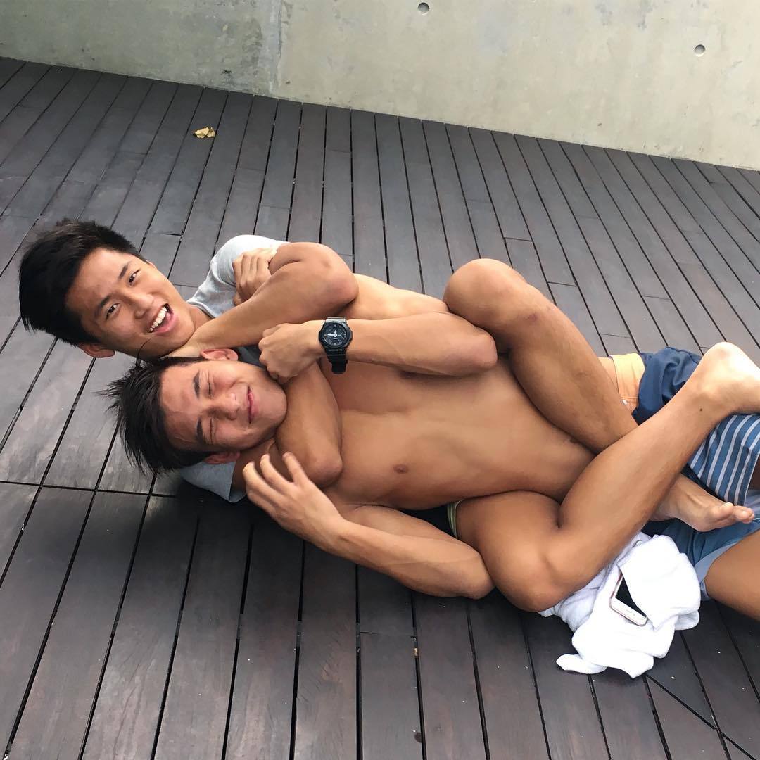 hotsingaporeboys:Darren Cheng