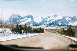 jovellyism:  Heading to East Glacier National