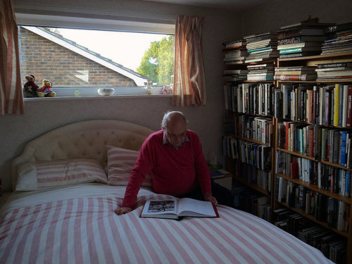 abookblog:  147-365 (Year 8) Sitting on the bed reading by ♔ Georgie R on Flickr.