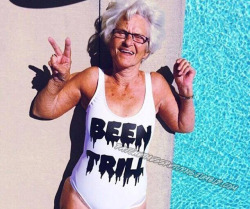 ratchetmessreturns:  Tell em granny