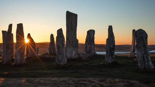  Good Morning from Scotland A new dawn breaks at Clachan Chalanais/Callanish Stones Na h-Eileanan Si