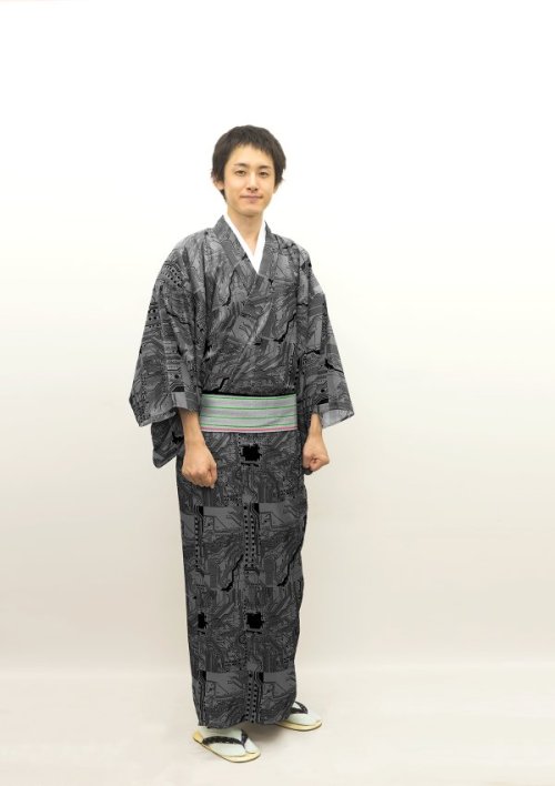 Printed circuit board kimono, by @gofukuyasanThe kimono shown on female model also has a cute usb ca