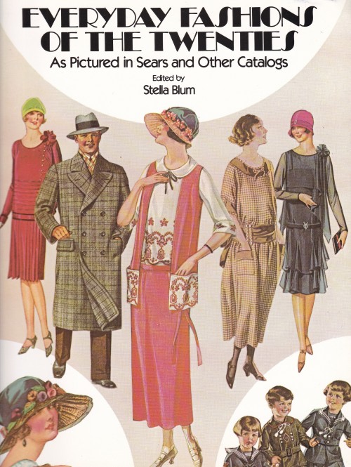 Everyday Fashions of the TwentiesEdited by Stella BlumDover Publication, Mineola 1981, 160 pages,22.