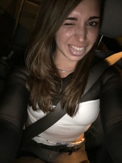 badlilblubunny:  Buckle up for safety! 