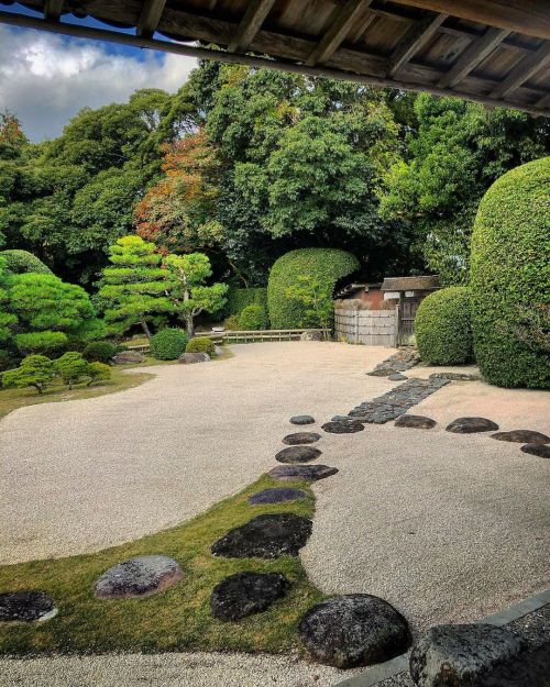 康国寺庭園 [ 島根県出雲市 ] ② Kokokuji Temple Garden, Izumo, Shimane ーー“大名茶人” #松平不昧 のお抱え庭師であり出雲流庭園の祖 #沢玄丹 が作庭した