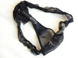 bi-tami:  Mr D - I took this pics of Mrs L’s panties before I picked them up  Tami http://calibratingthescales.tumblr.com/