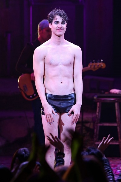 daxterdd: [UHQ] Actor Darren Criss stands onstage during the curtain call for his