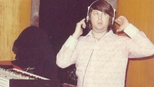 keepinthesummeralive:  Brian Wilson with David Sandler, early 70s. 