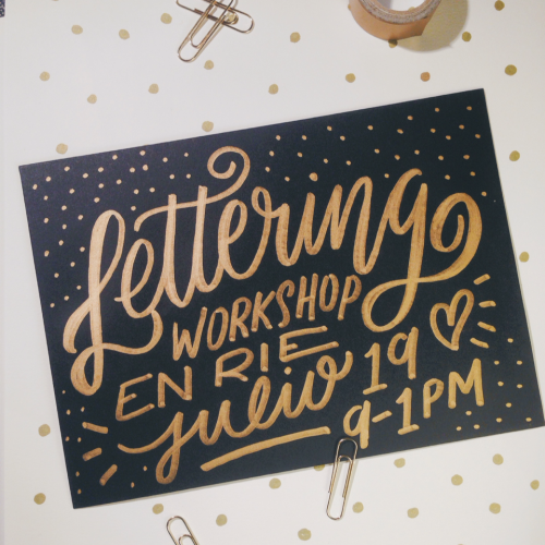 Yay!! Vuelve el #lettering workshop a @riecomdo ✨#tamoenlettering en su 6ta edición gracias a todos 