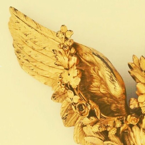 Gold angel aesthetic