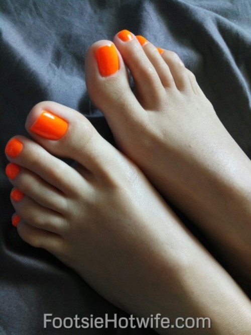 footsiehotwife: Kitty’s beautiful feet and legs. She regularly goes to a pedicure, especially when s