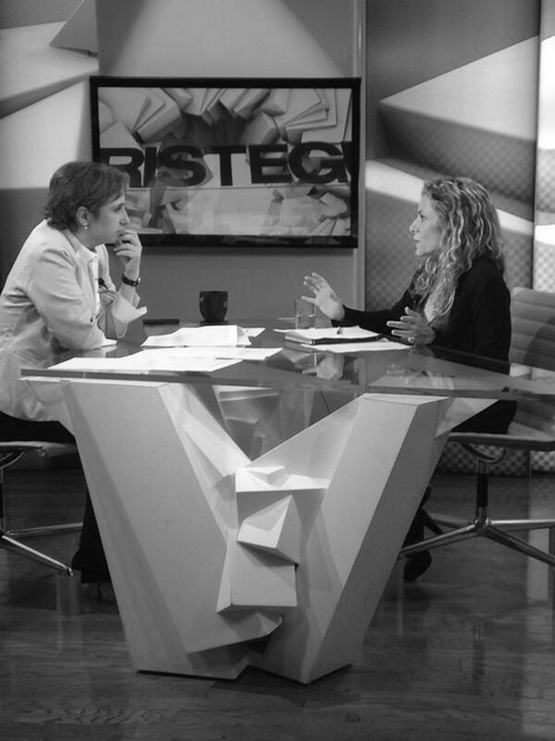 @ARISTEGUICNN RETRANSMISIÓN, LEY TELECOMUNICACIONES @SOYIRENELEVY, AQUÍ, http://ito.mx/1qRin;