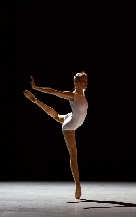 Eve Mutso in Bryan Arias’ Motion of Displacement. Scottish Ballet, Glasgow, Septembe