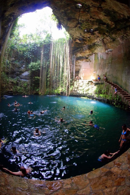 islandjon:  Not just body parts. IslandJon has the entire hot package of the nastiest, tastiest real men and gorgeous boys. In our tropical paradise.  http://IslandJon.tumblr.com - only the best!   FOLLOW and REBLOG to join the party!
