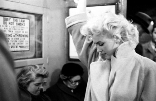 sailingaugust: “I’ll never forget the day Marilyn and I were walking around New York Cit