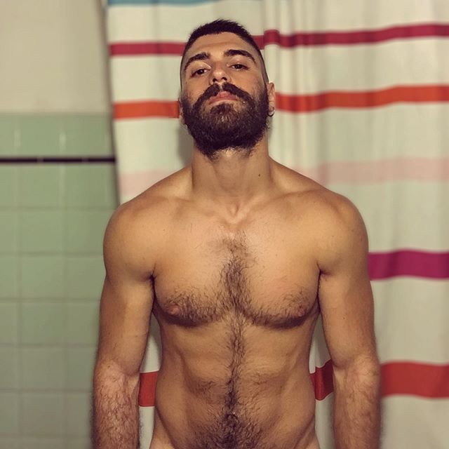 hairygingerman:   @_marsivo_    