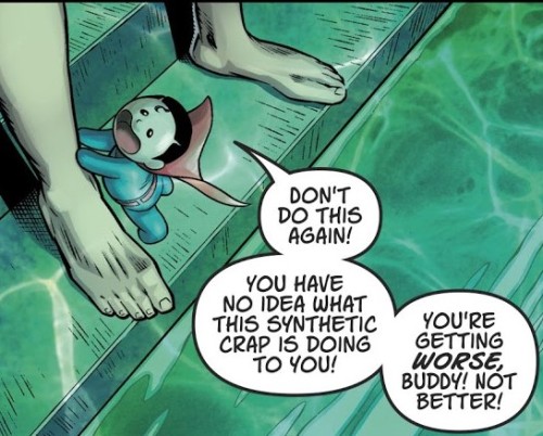 twinkothydrake: pup pup is the little cartoon angel on bizarro’s shoulder